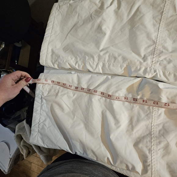 Misty mountain outerwear white size LG 29" inseam winter ski/snow pants - Picture 5 of 10